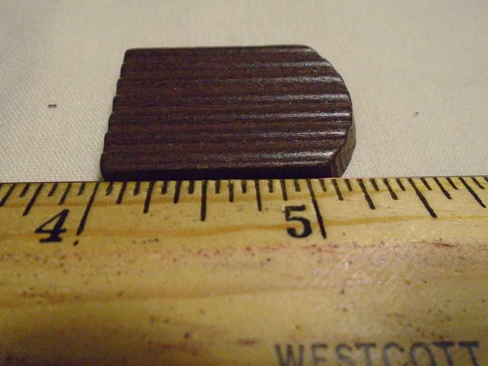 cuckoo clock door with hinge medium