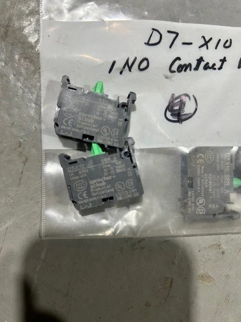 D7-X10 CONTACT BLOCK