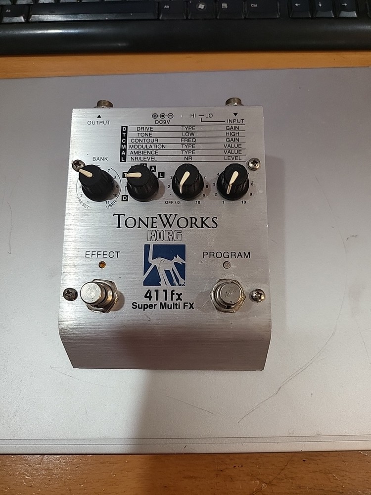 Korg ToneWorks 411fx Super Multi FX Guitar Effect Pedal Used Tested