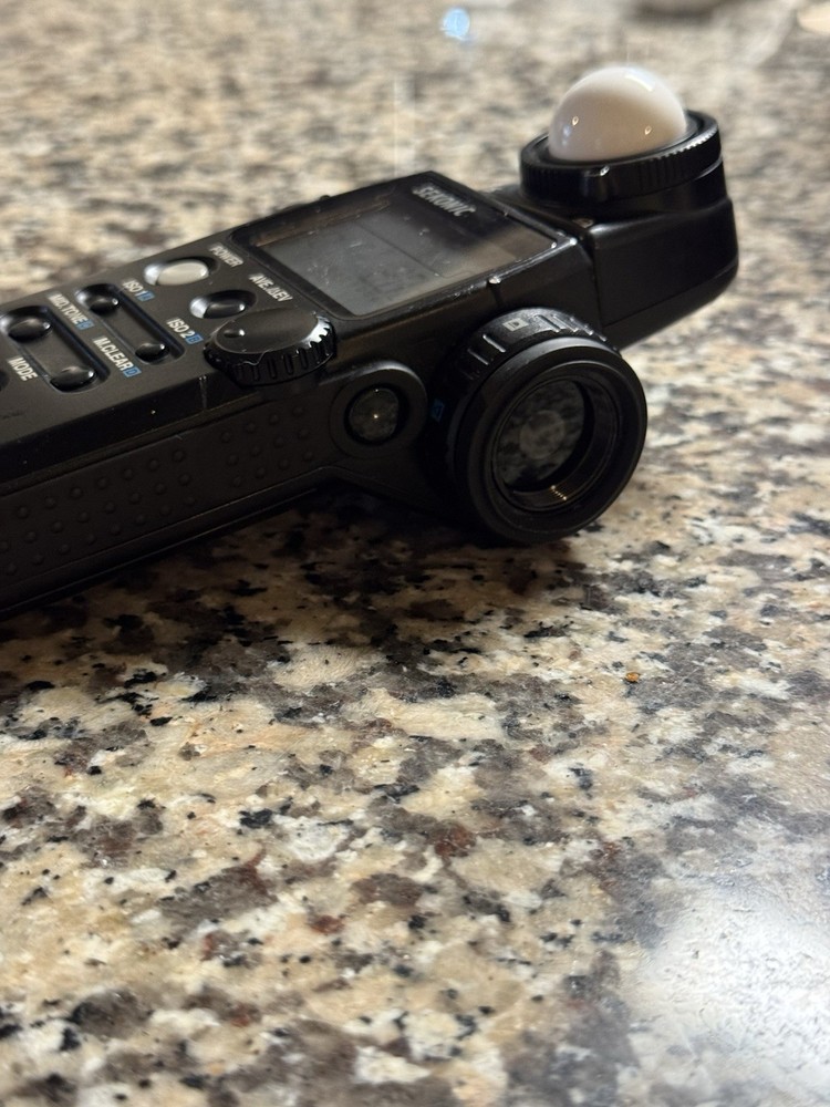 Sekonic L-758DR DigitalMaster Ambient Flash Spot Light Meter