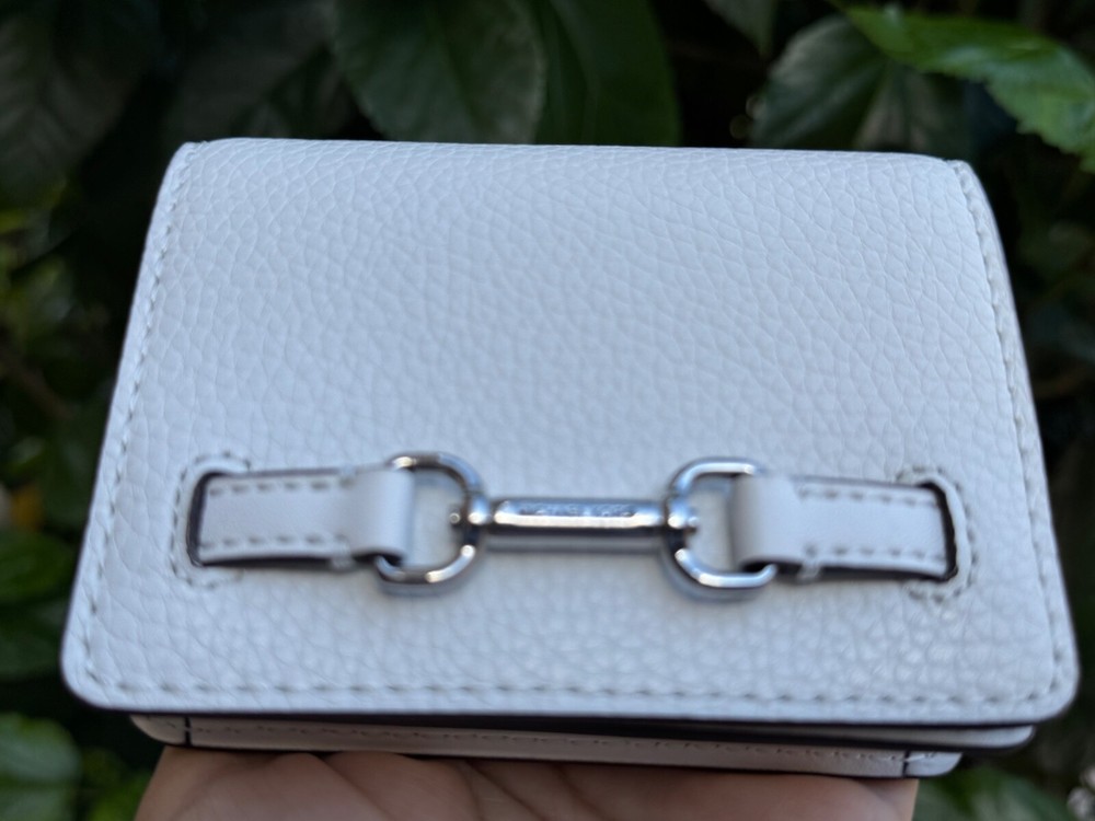 MICHAEL KORS CARSON SMALL FLAP LEATHER WALLET OPTIC WHITE/SILVER