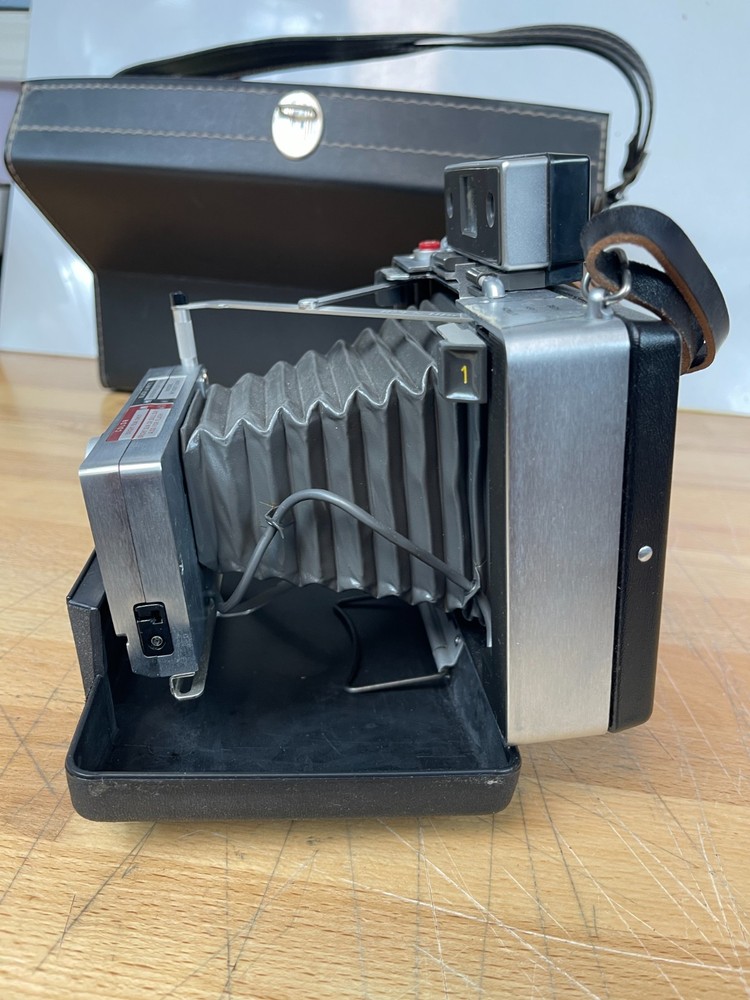 Polaroid Land Camera Automatic 100 Complete Kit w/ Flash, Bulbs, Timer, Case Vtg