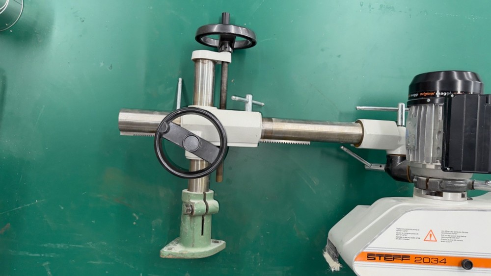 Maggi steff 2034 Power Feeder