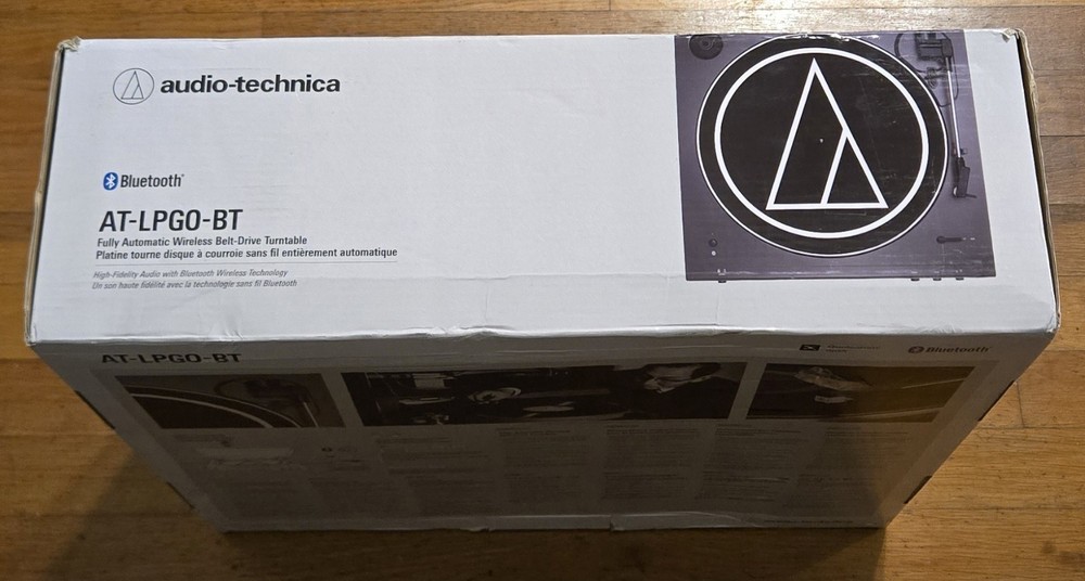 Audio-Technica AT-LPGO-BT Fully Automatic Wireless Belt-Drive Turntable