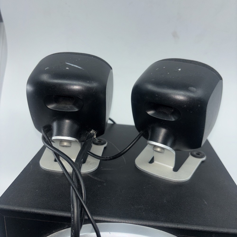 Logitech Z-340 Computer Subwoofer And Speaker System - Works See photos
