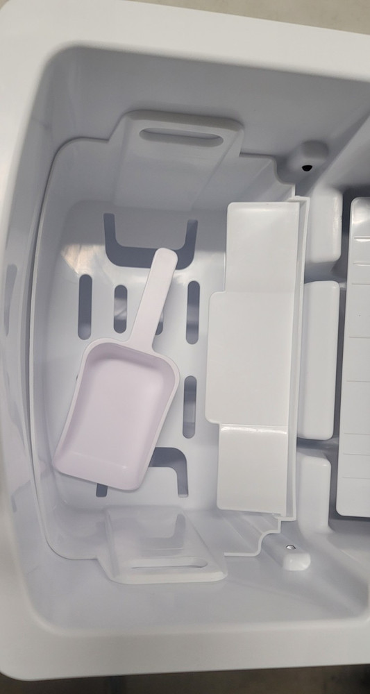 Igloo 33 Lb Automatic Portable Countertop Ice Maker Machine, Aqua