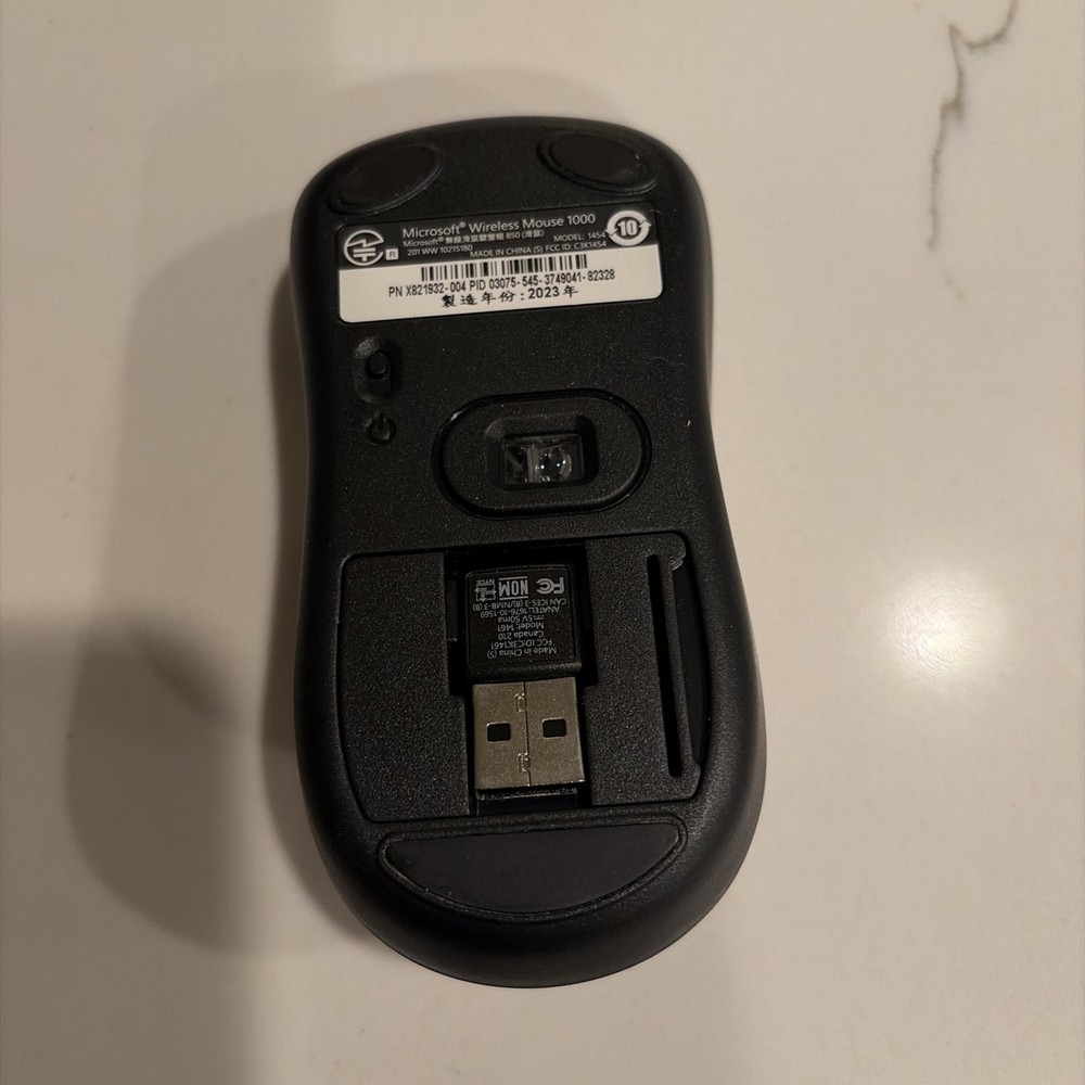 Microsoft Wireless Desktop 850 Wireless Keyboard w/ Mouse + USB Receiver Dongle