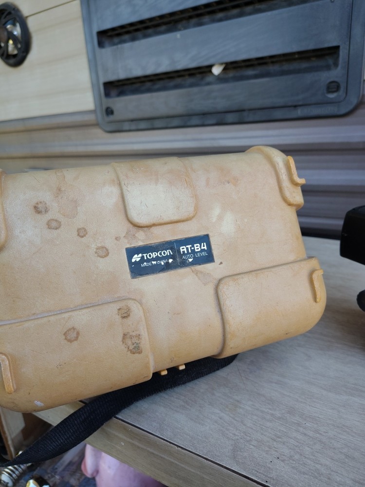 Topcon AT-B4A Automatic Optical Level Surveying Tool In Case