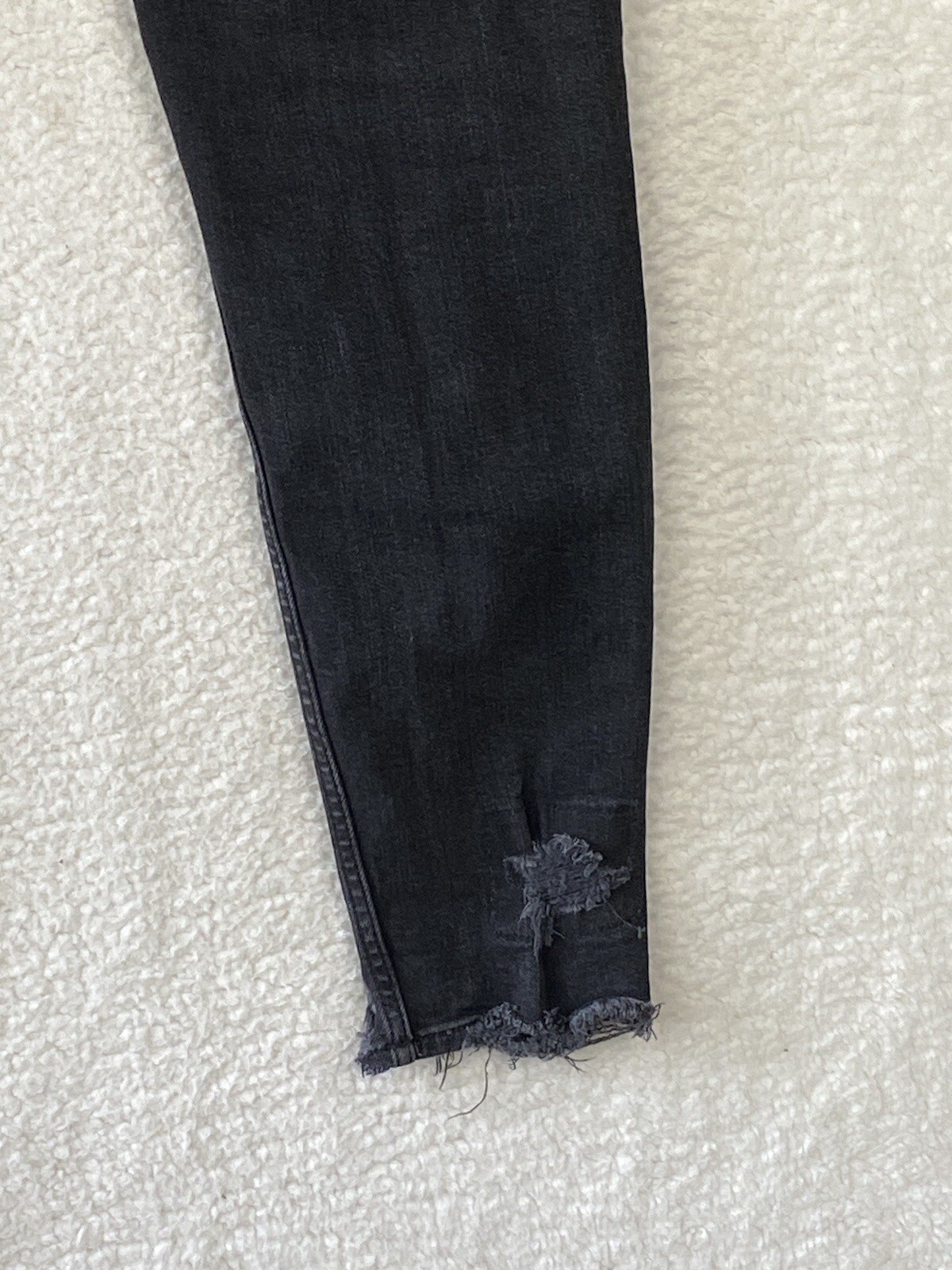 Zara Destressed Jeans Womens 34 Button Fly Cropped Black Skinny Raw Hem Mid Rise