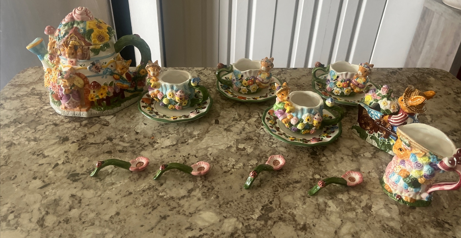 1999 Mercuries Garden Party Springtime Easter Bunny Tea Party 15 Piece Set VTG