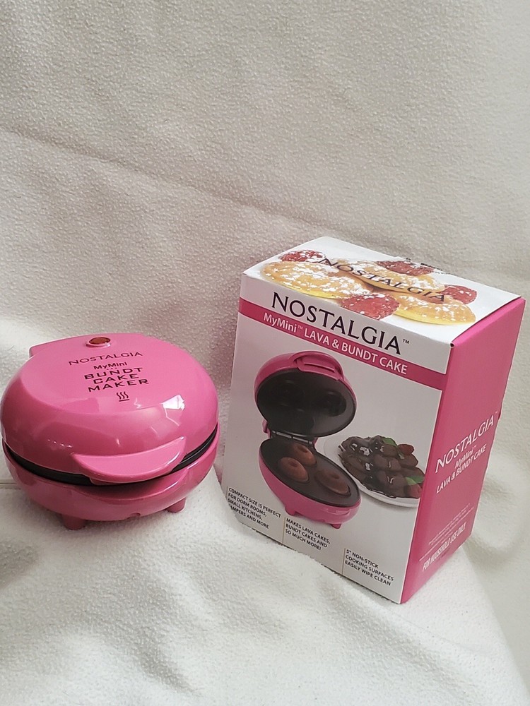 Nostalgia MyMini Lava, Donut, Muffin And Bundt Cake Maker Pink NEW