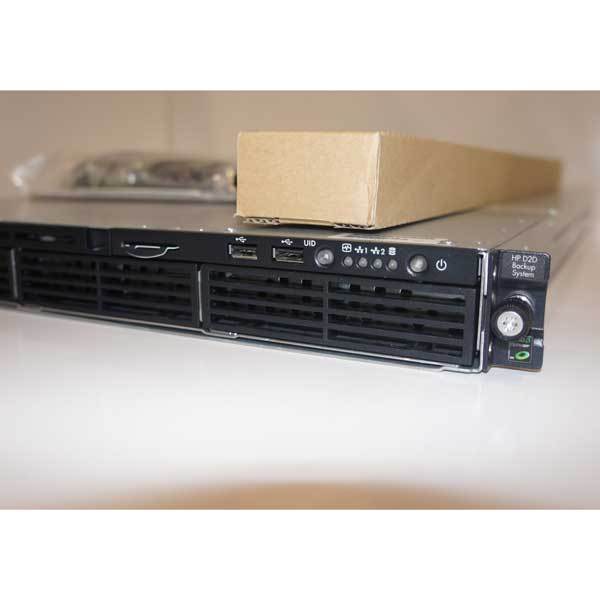 HP StorageWorks D2D2503i 3TB Disk-2-Disk Backup Server (EH945A)