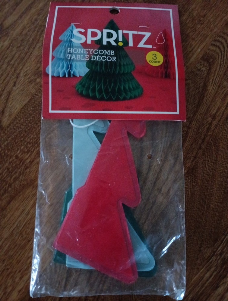 Christmas Honeycomb Trees