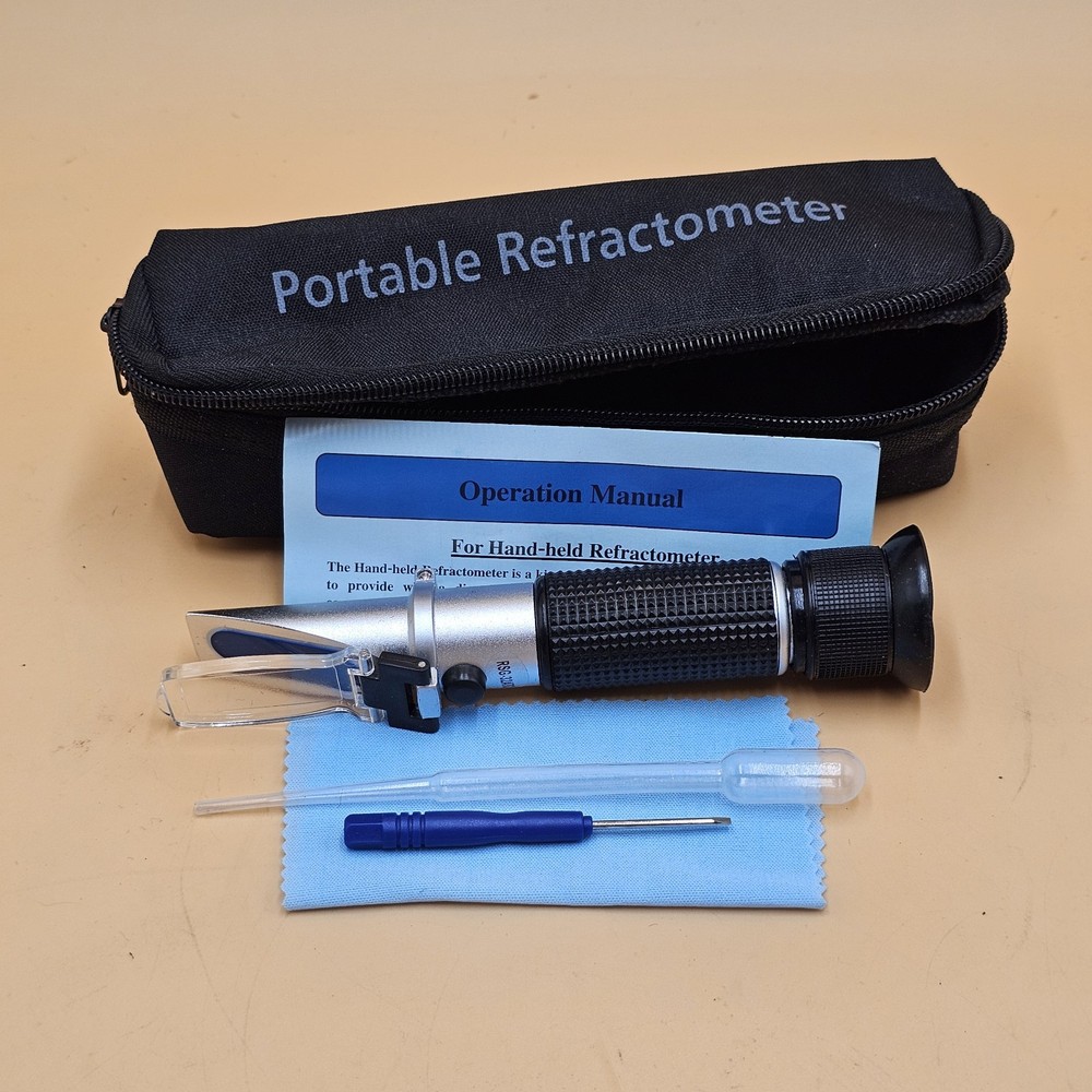 Portable Handheld Brix Refractometer 0-32% Range with Case Beer Wine Fruit