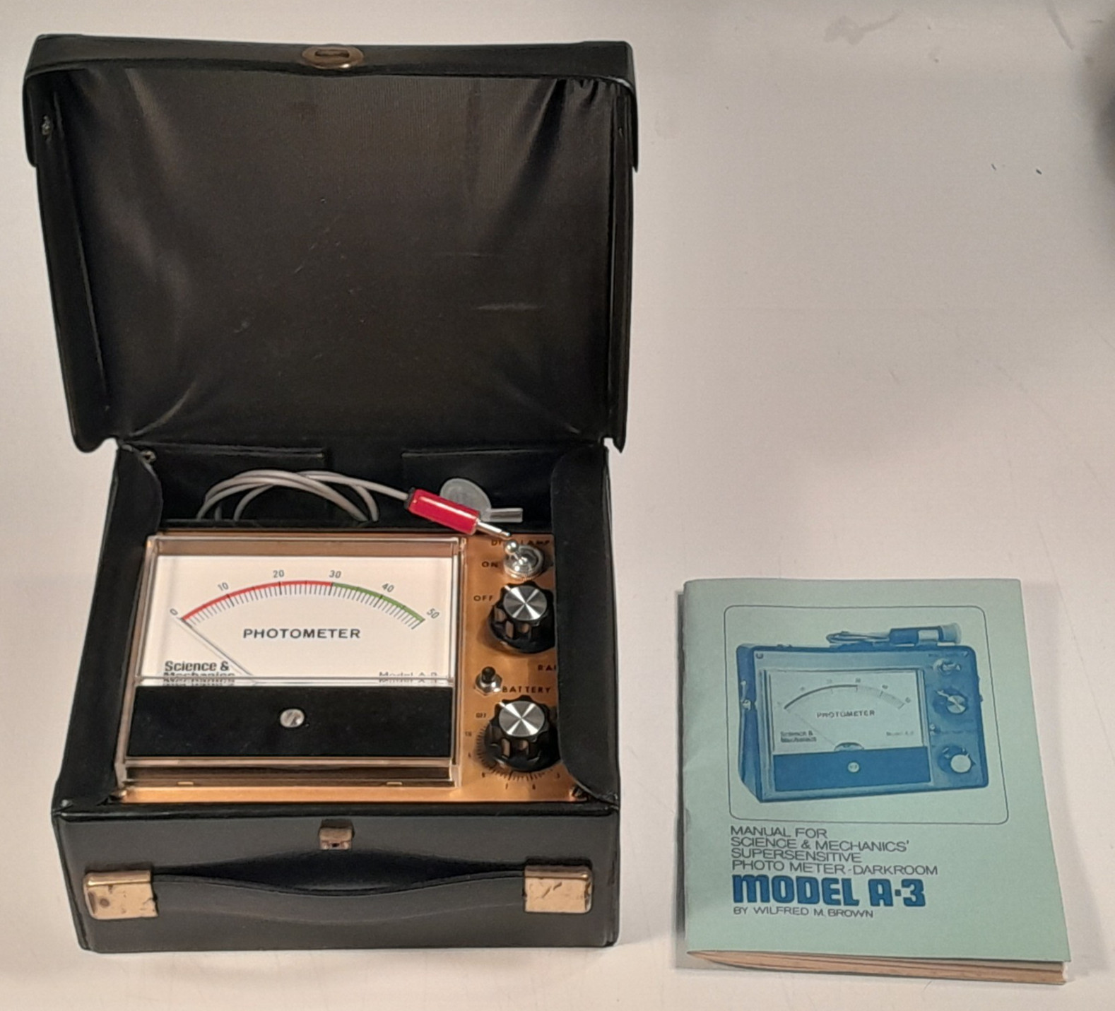 Vintage Science & Mechanics Photometer Model A-3 Analogic with Sensor Darkroom