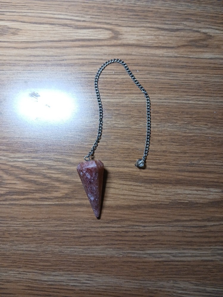 Pendulum Stone, Salmon Color