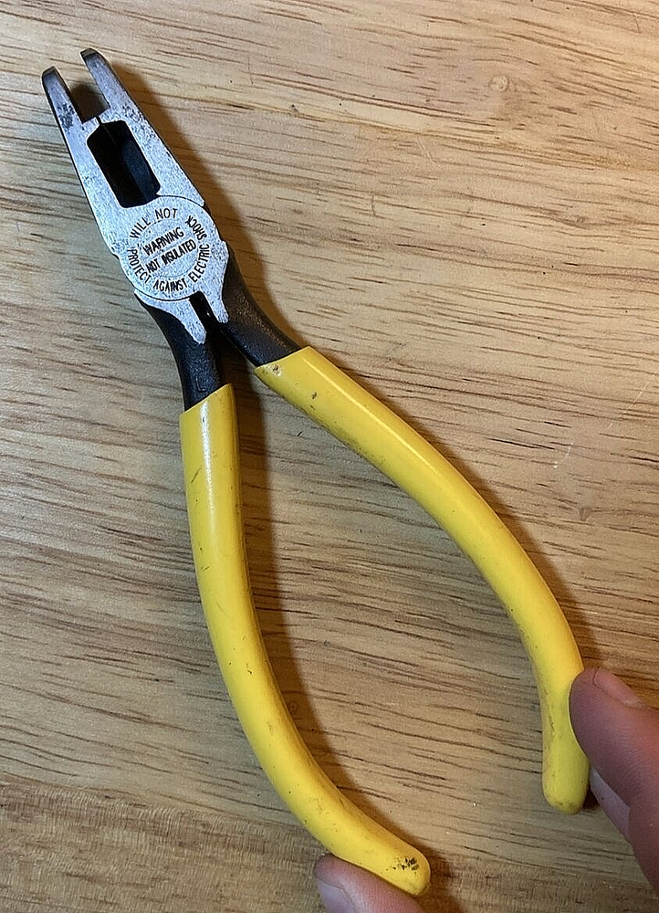 Klein Tools D234-6C Connector Crimping Plier