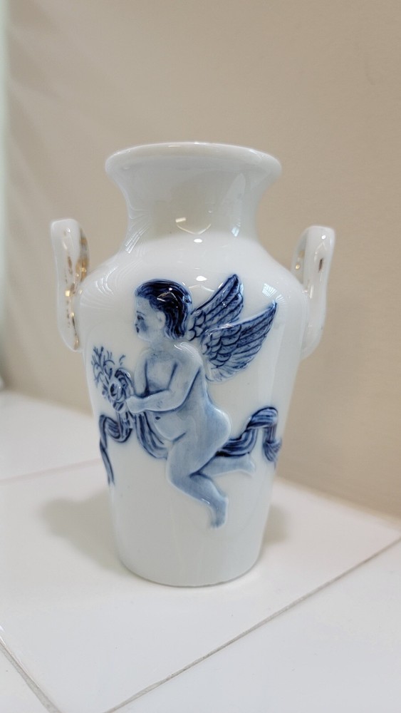 Mini Porcelain Vase