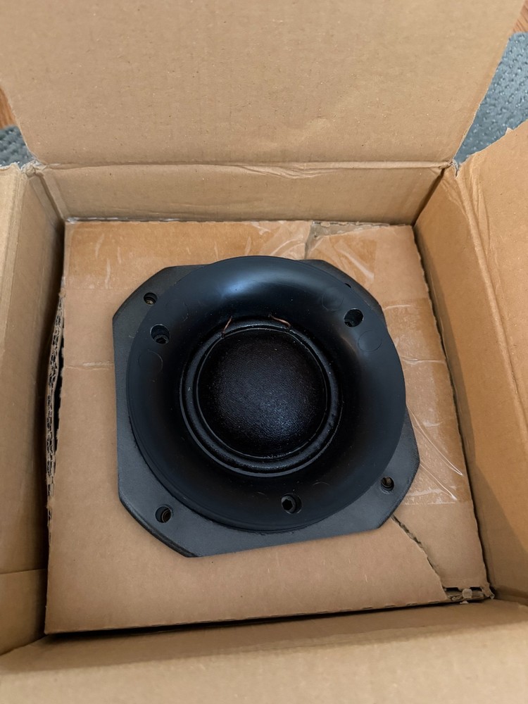 B STOCK ATC SM75 150 Std Midrange Driver, 300 Watts, 16 ohm