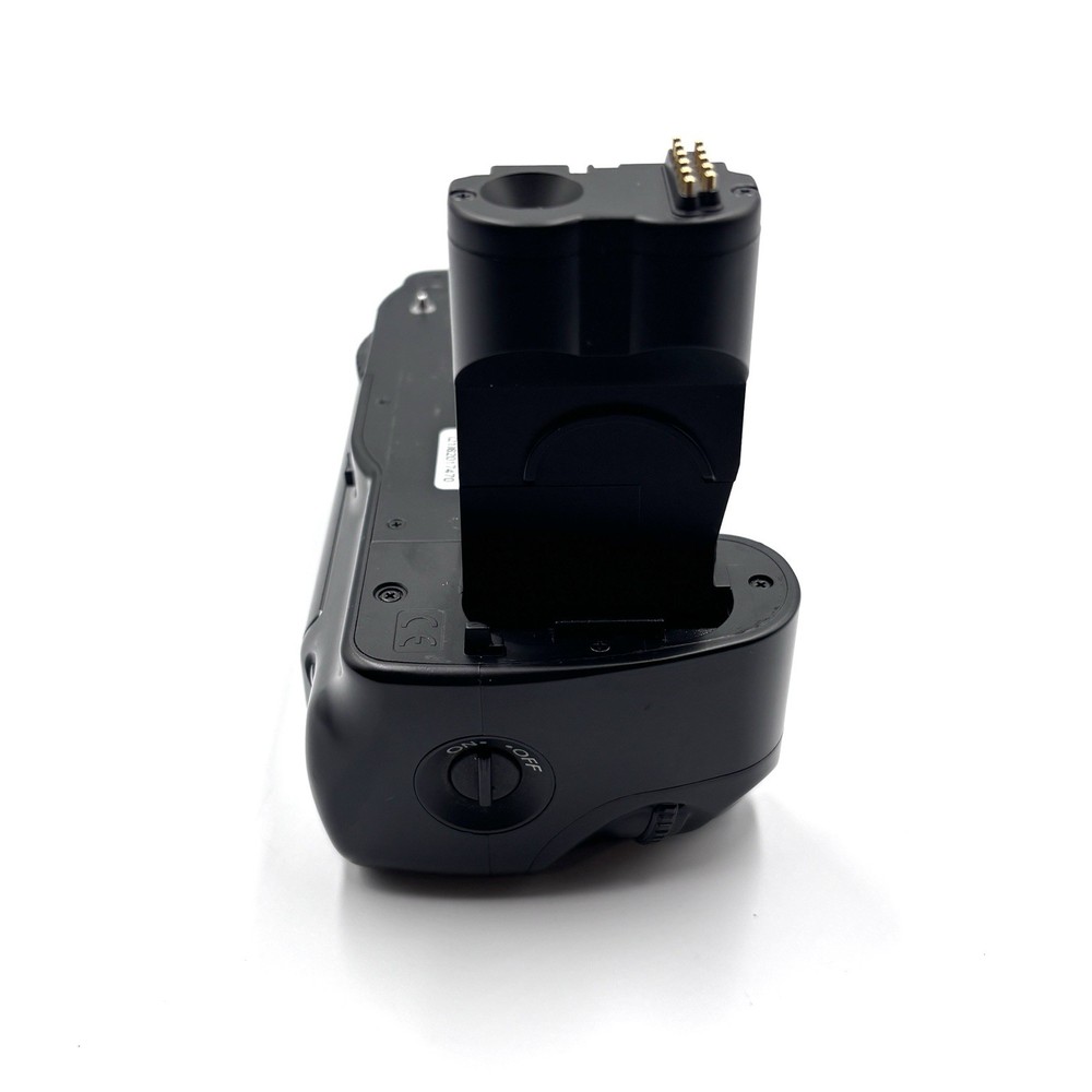 Canon BG-E1 Vertical Grip/Battery Holder for EOS Digital Rebel - Tested!