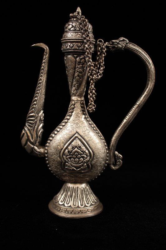 Indian Hand Crafted Repousse Silver Tea Pot/Vessel.