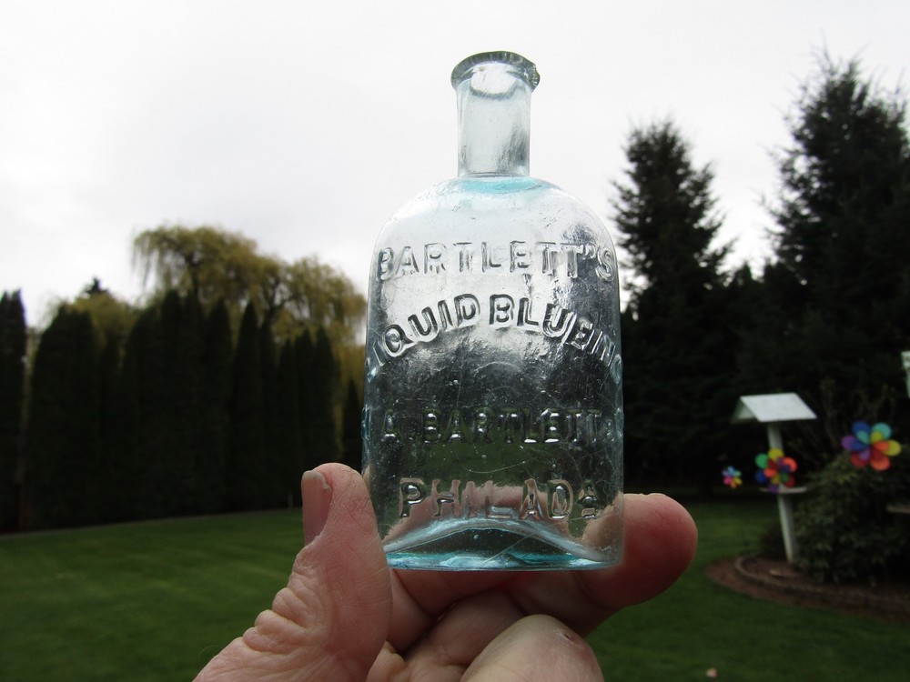 Bartlett's Liquid Blueing-H.A.Bartlett Co.- Philada.