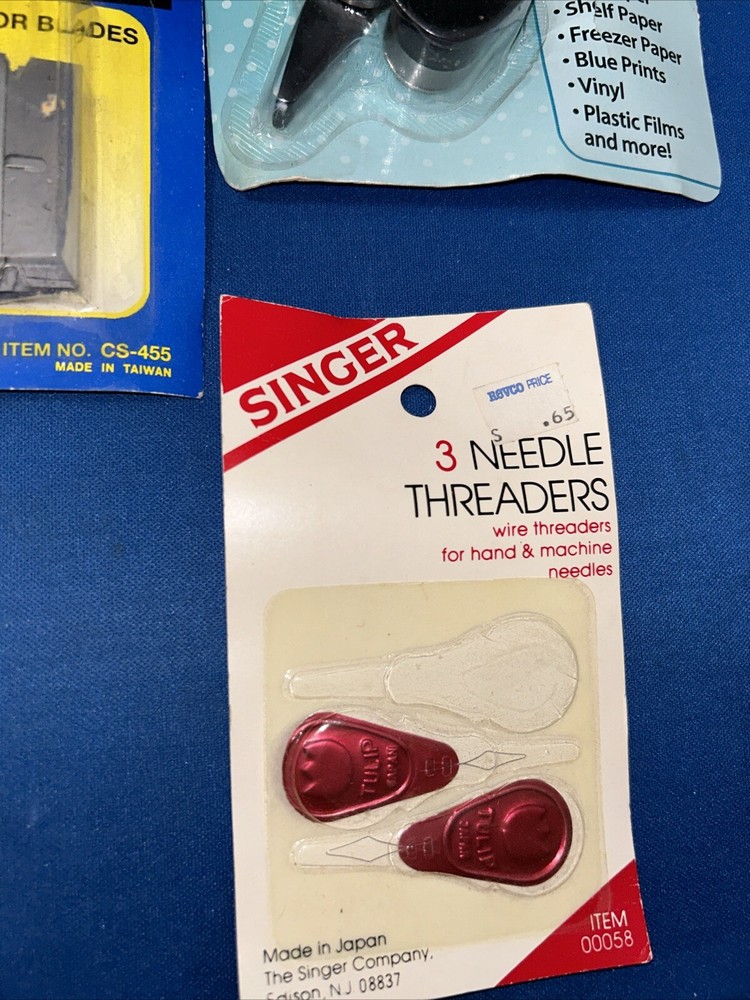 Vintage Crafters Lot -Rolling Scissors, Blades, Etc.
