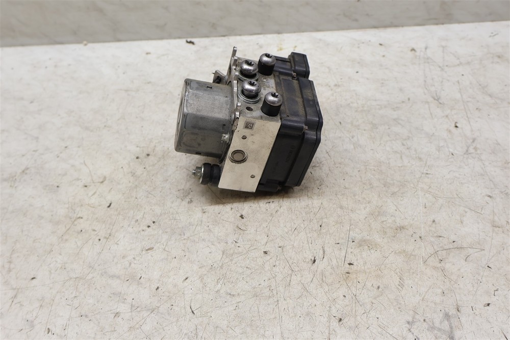 2009-2014 BMW S1000rr ABS Pump Brake Control Unit Module
