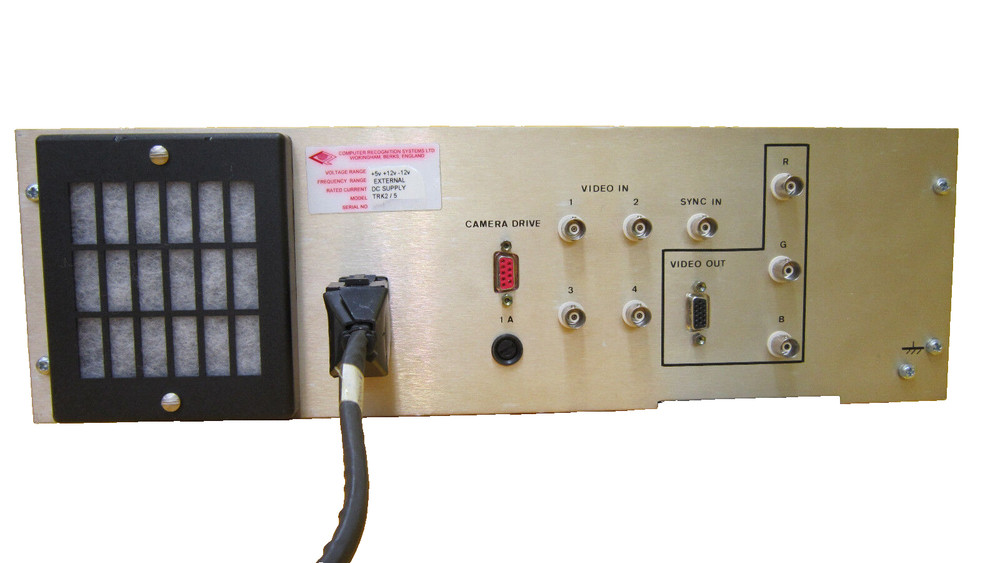 Computer Recognition Systems TRK2/5 VME Control Rack Bio-Rad Quaestor Q5 Surplus