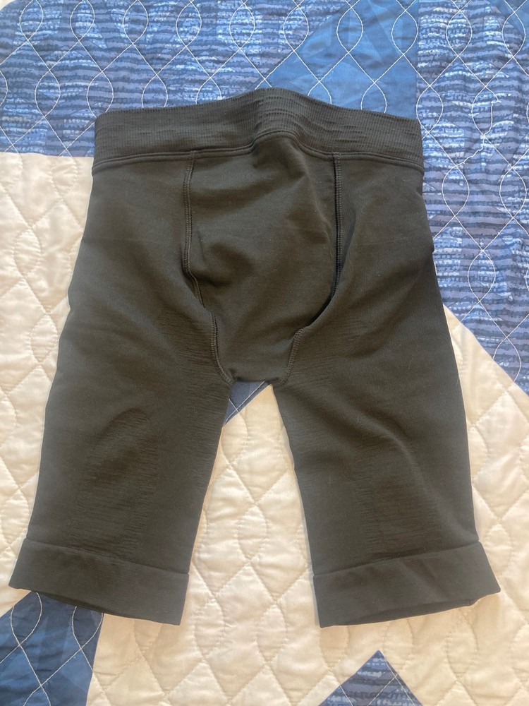 EC3D womens black compression shorts Size 1