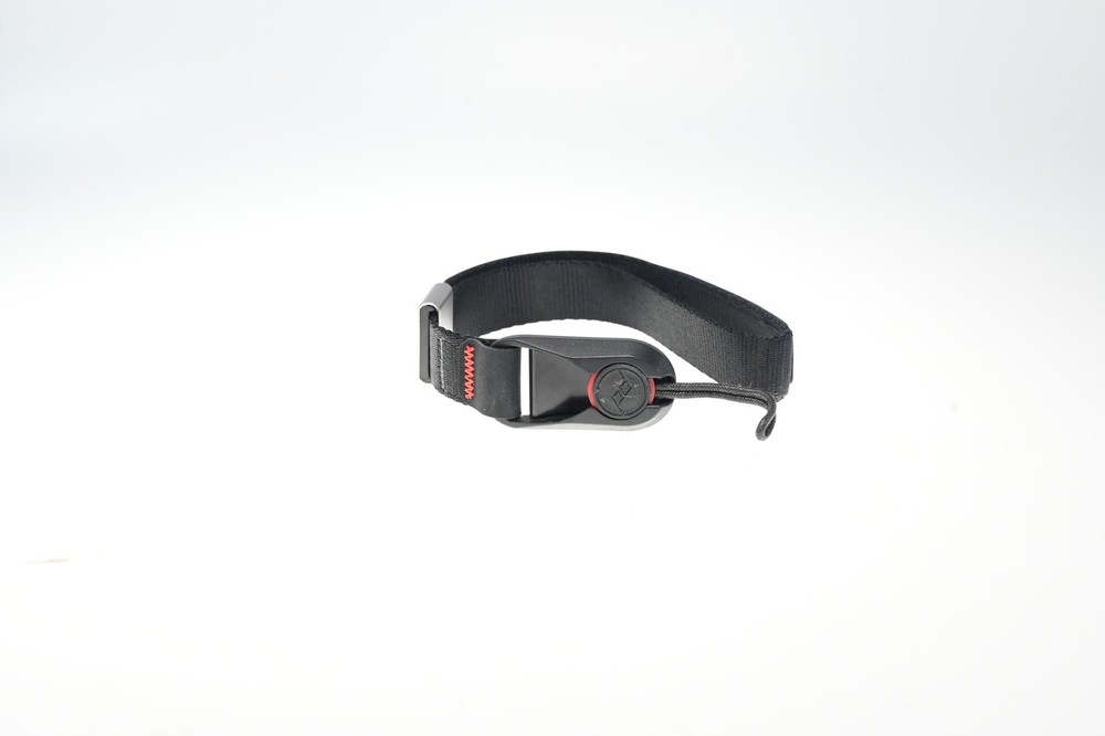 Peak Design Wrist Cuff Strap Black Red #G324