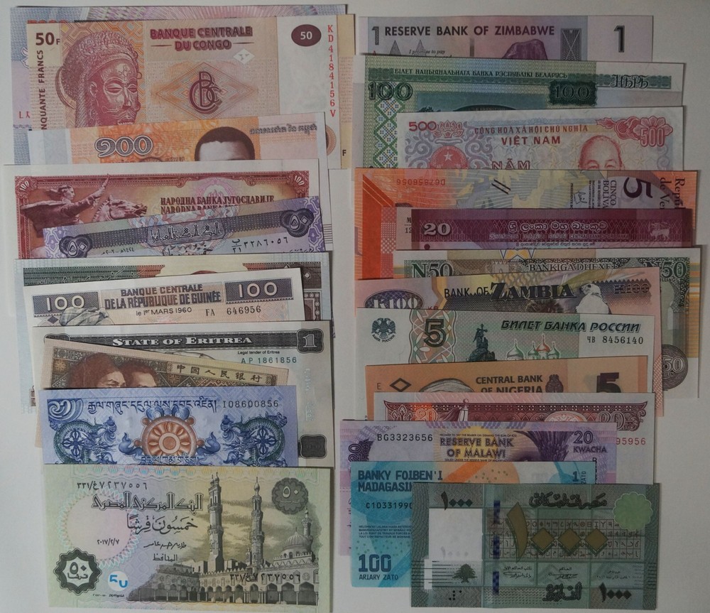 25 Different WORLD BANKNOTES Banknotes All World - From 25 Different Countries