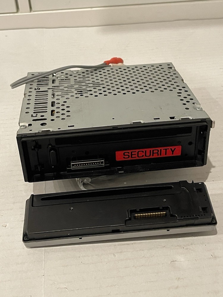 Vintage CLARION DB225 Car Player