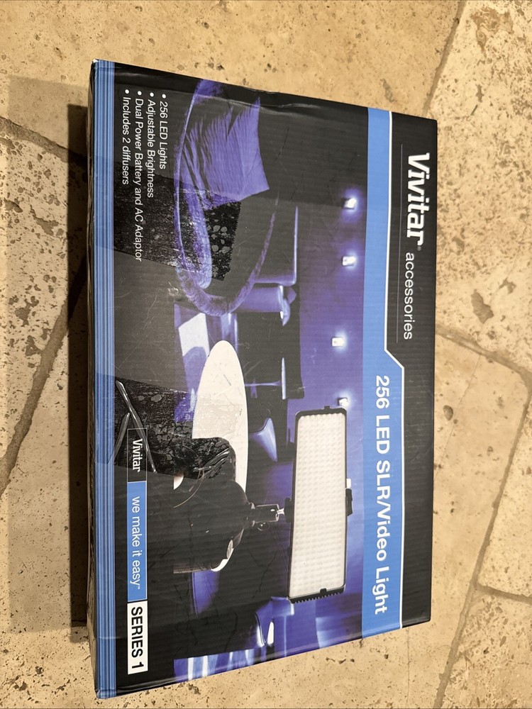 Vivitar 256 LED SLR/Video Light