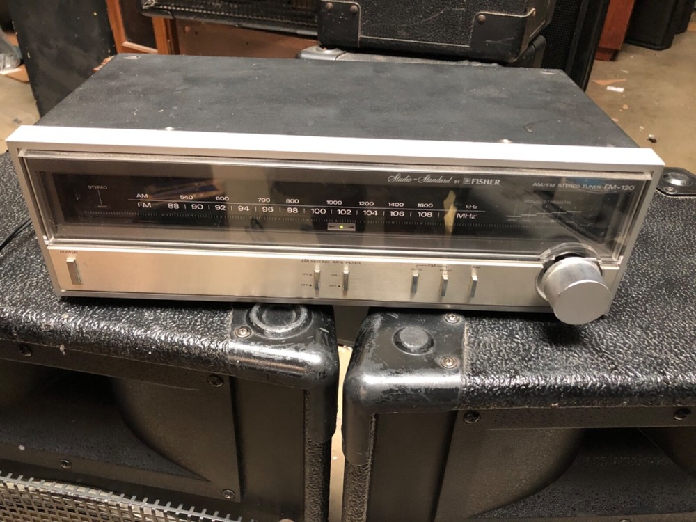 Fisher FM-120 stereo tuner