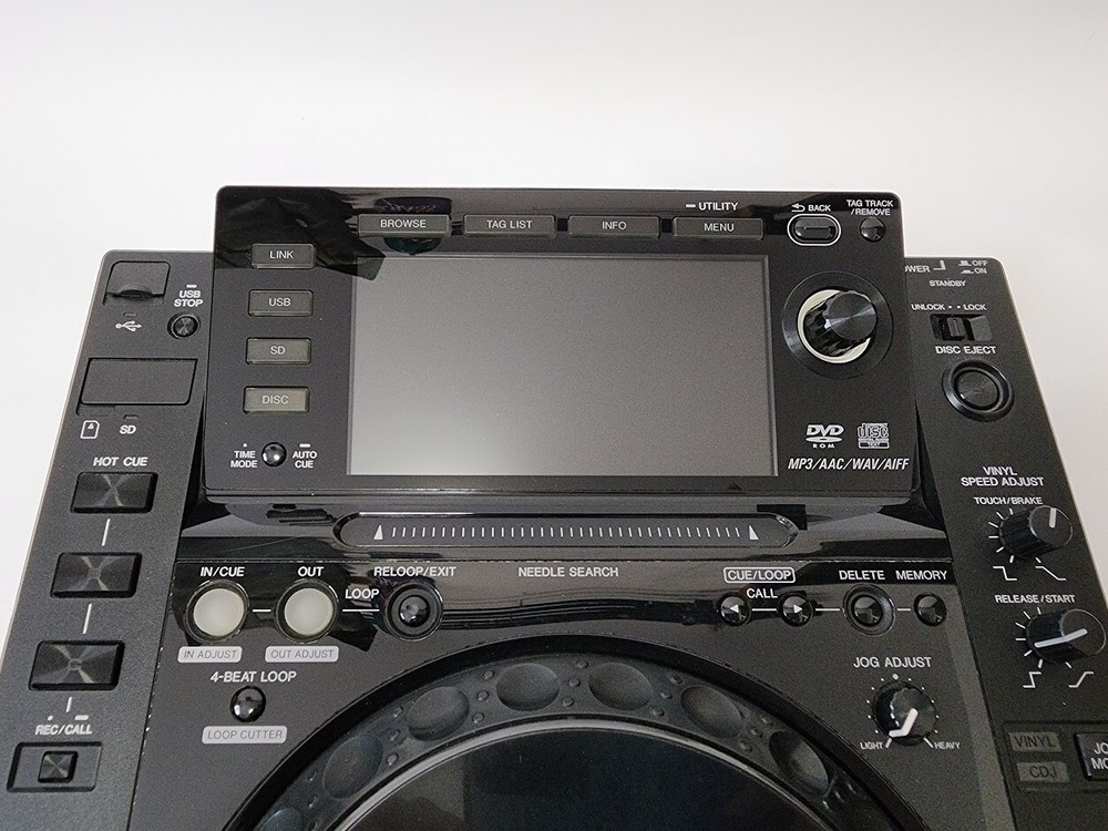 Pioneer CDJ-2000 Professional Multi Player DJ Turntable Digital Audio
