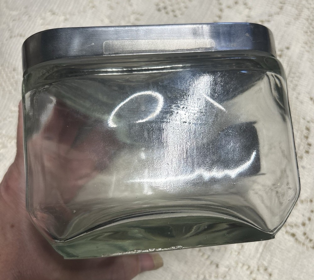 Hershey’s Kiss Triangular Glass And Metal Candy Jar Dish Container