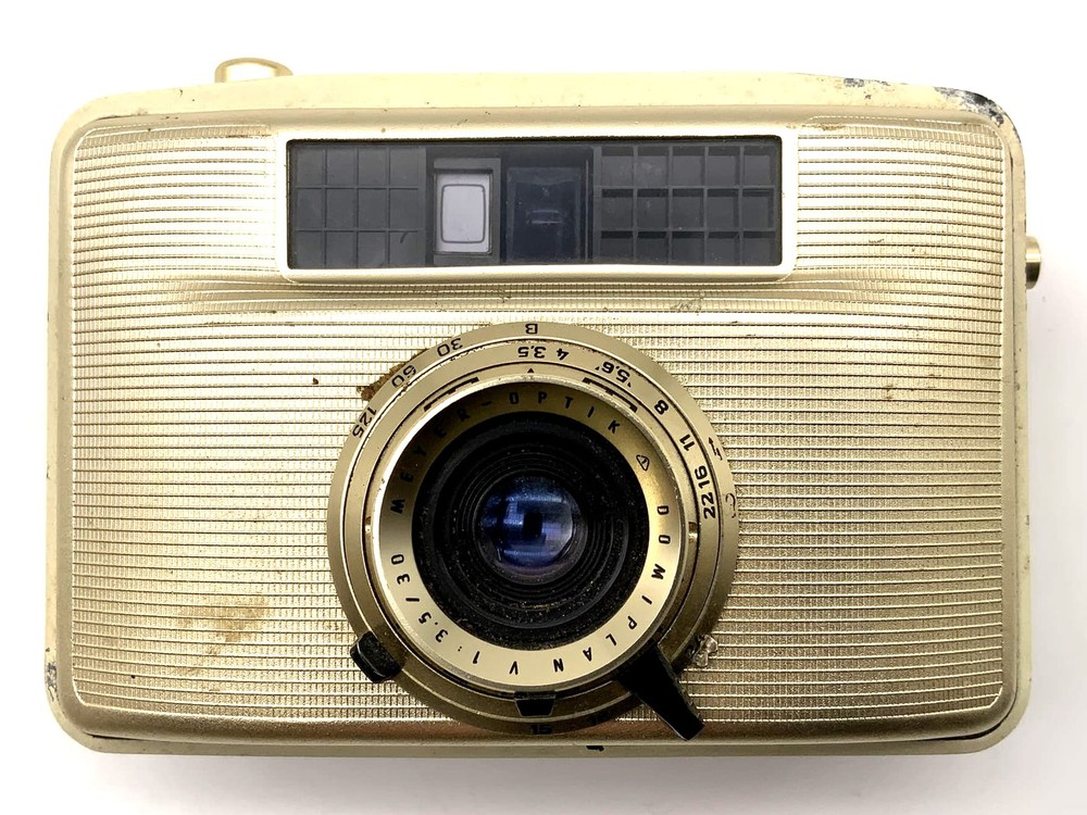Pentacon Penti II Viewfinder Camera With Domiplan 30Mm 1:3.5 35Mm 2 Gold