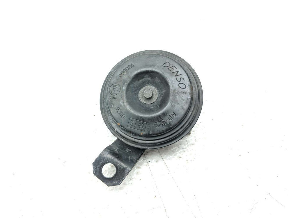 05 Ducati 749 999 Horn 2721000860