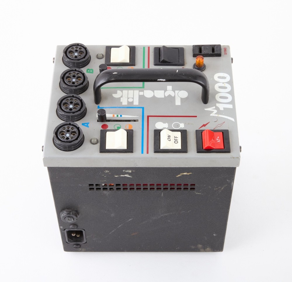 Dynalite M1000 Power Pack TESTED!! WORKS!!