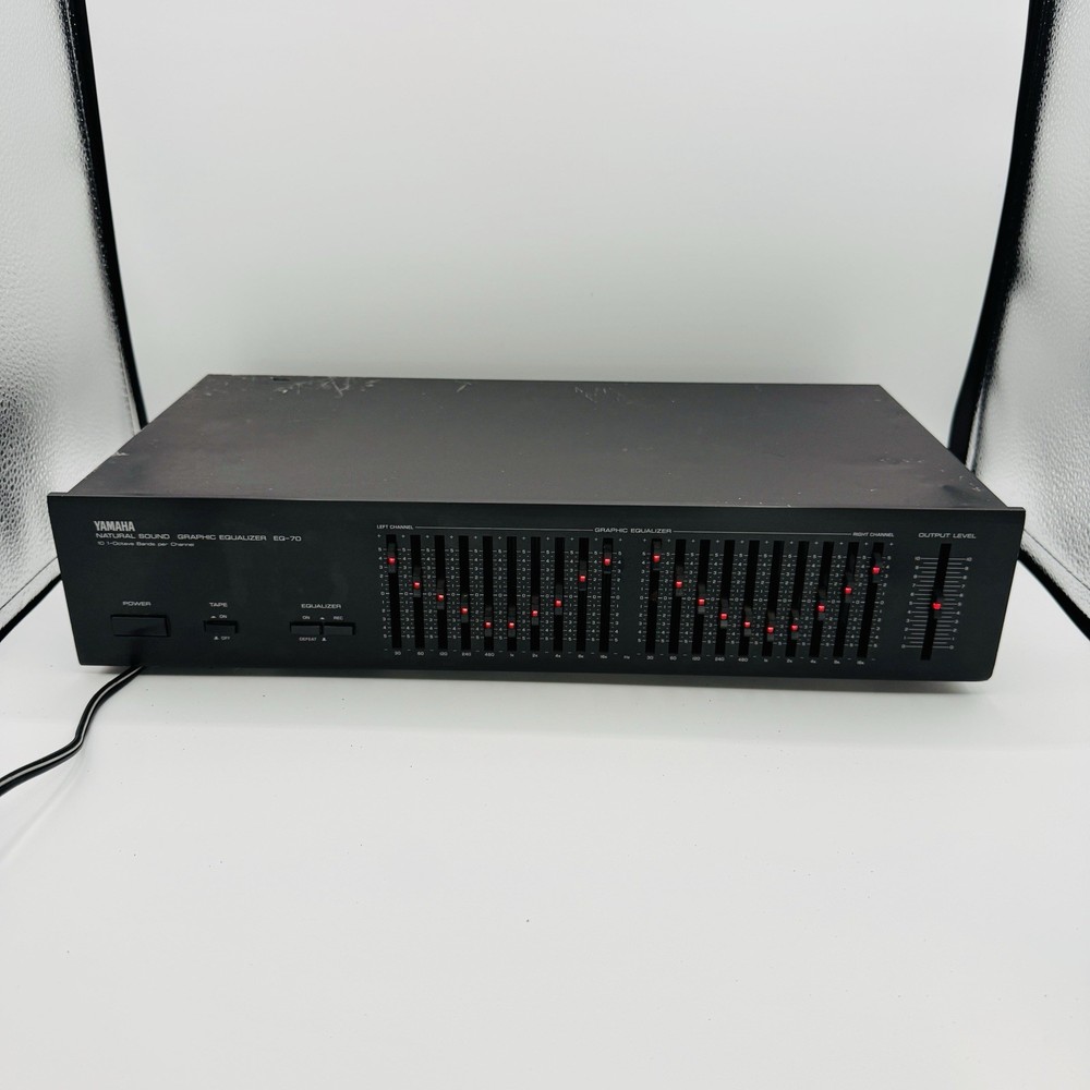 Yamaha EQ-70 10 Band Stereo Graphic Equalizer. MADE IN JAPAN