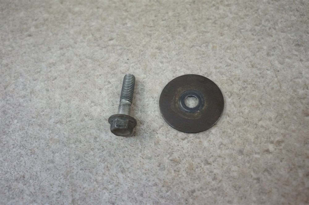 2001 01 Honda CR125 CR 125 OEM Engine Front Sprocket Mounting Bolt & Washer