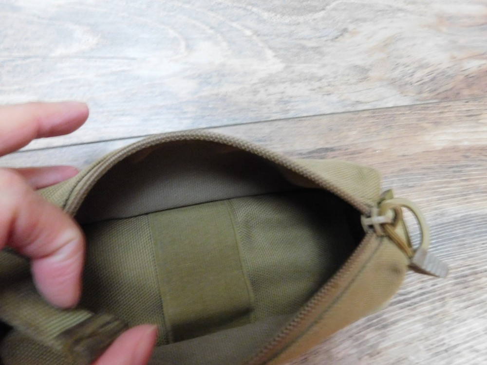 TAN UTILITY POUCH
