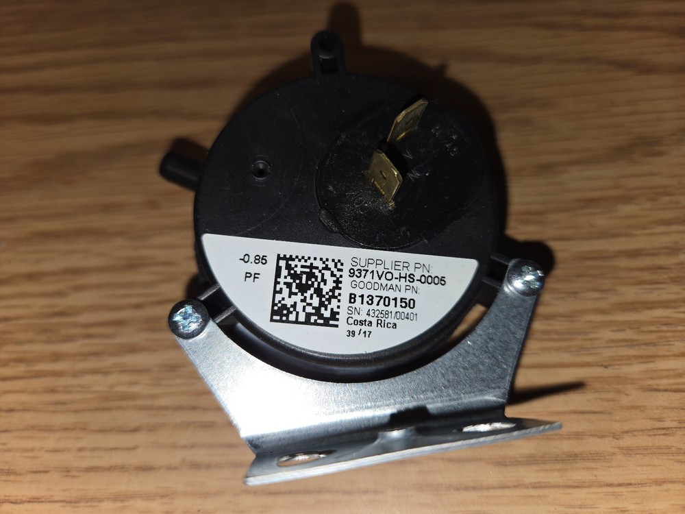 Furnace Air Pressure Switch B1370150 10/1