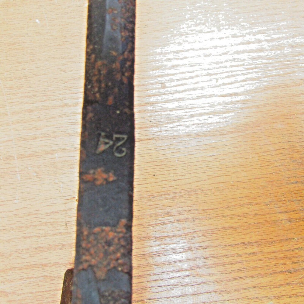 Metal cutting bench shears