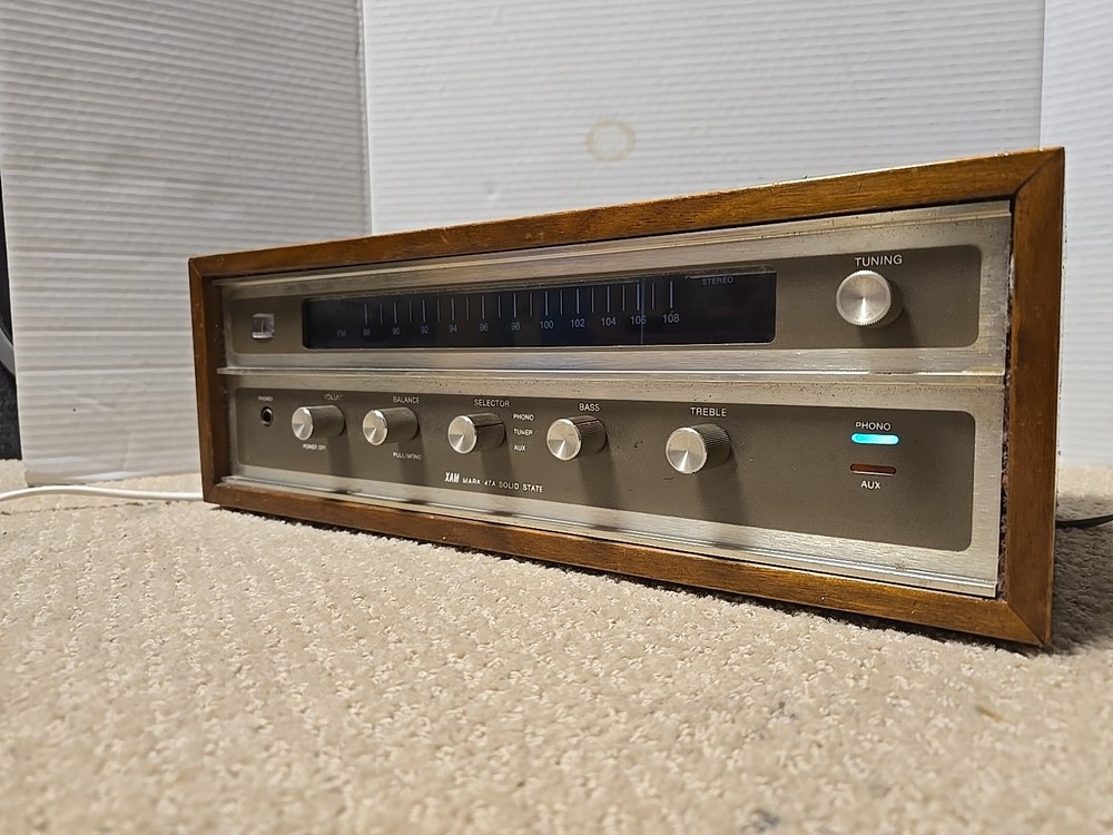 Vintage Electro Voice XAM MARK 4TA SOLID STATE FM Receiver/ AMP