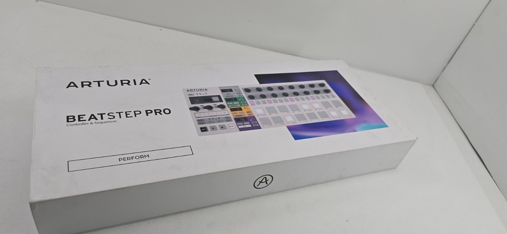 Arturia BeatStep Pro Controller and Sequencer-NEW