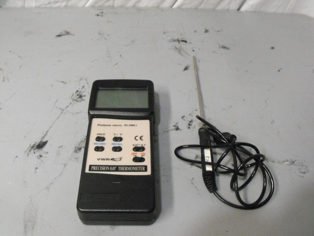 VWR Precision 0.01° RTD Traceable Platinum Thermometer W/ Probe & New Battery