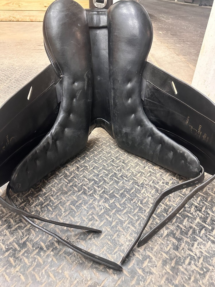 Used Dressage Saddle