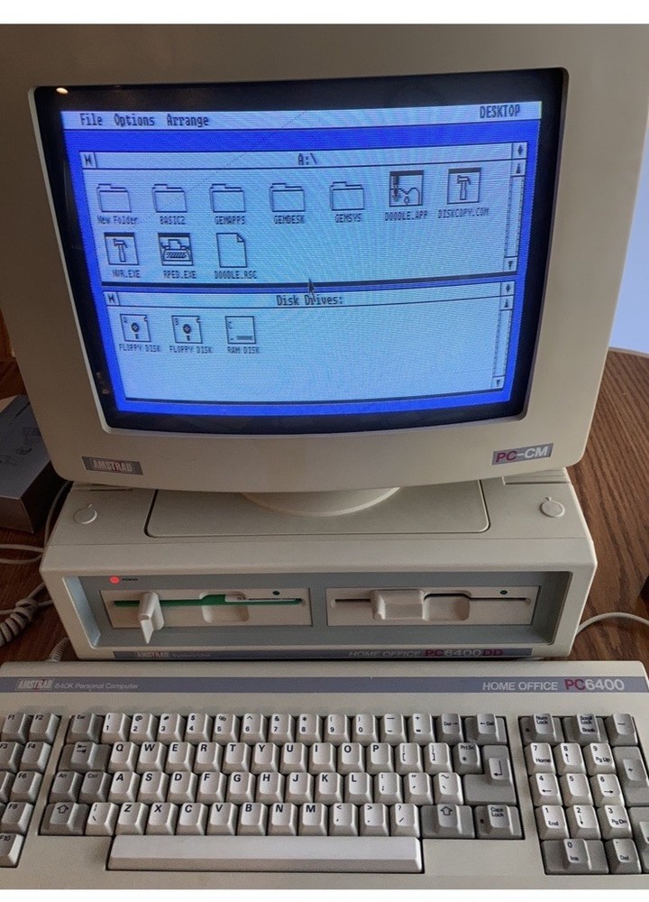 AMSTRAD PC6400 HOME OFFICE 640k V.3.1 1988 personal computer.  ***COLLECTORS***